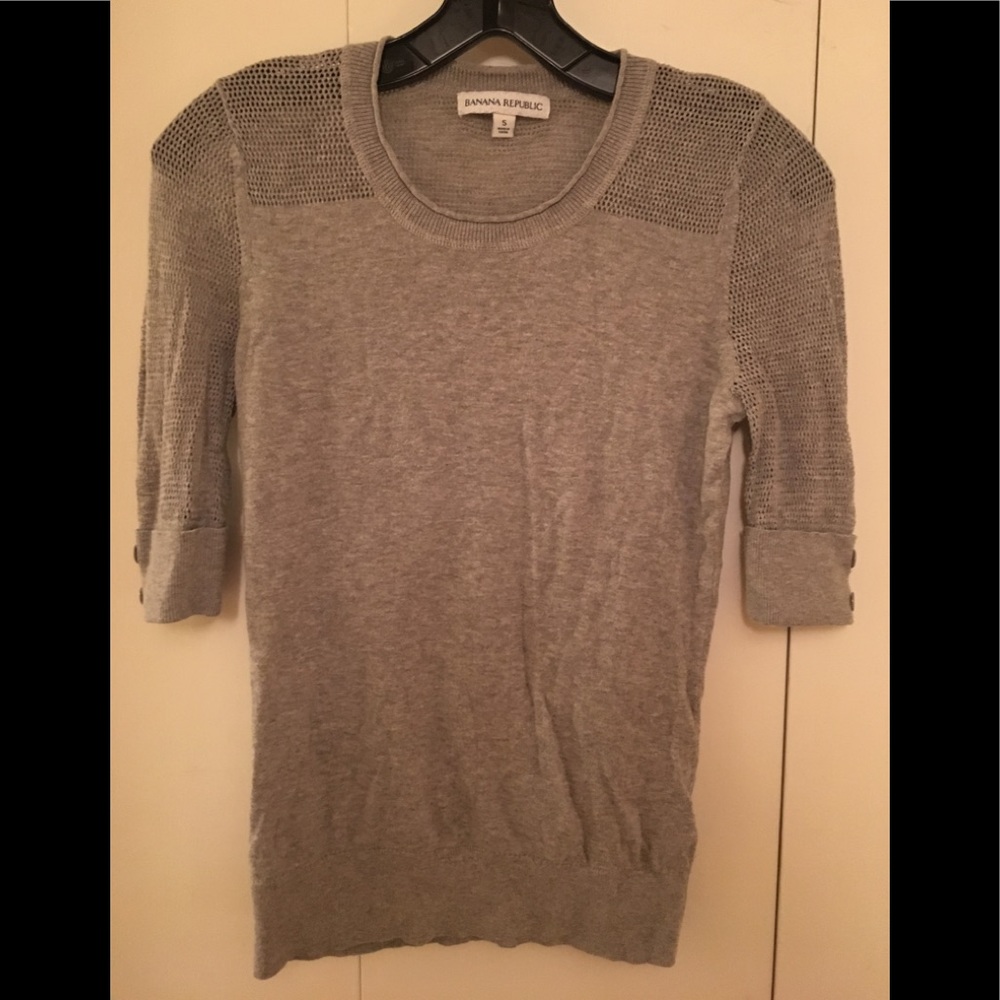 Banana Republic Grey 3/4 Sleeve Sweater